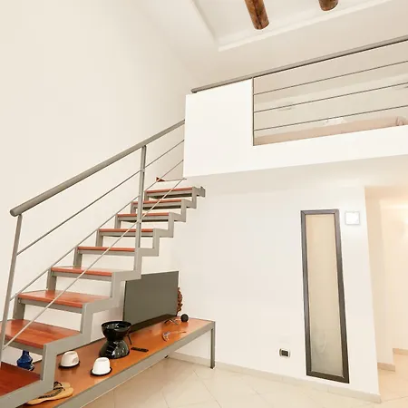 דירה Duplex At National Museum