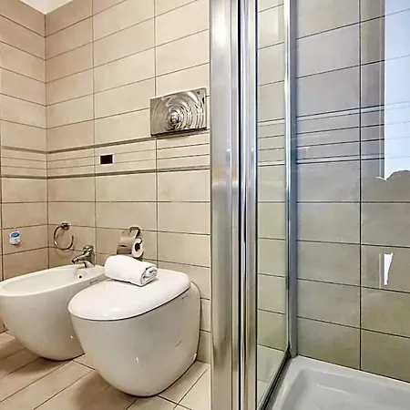 Duplex At National Museum Apartment