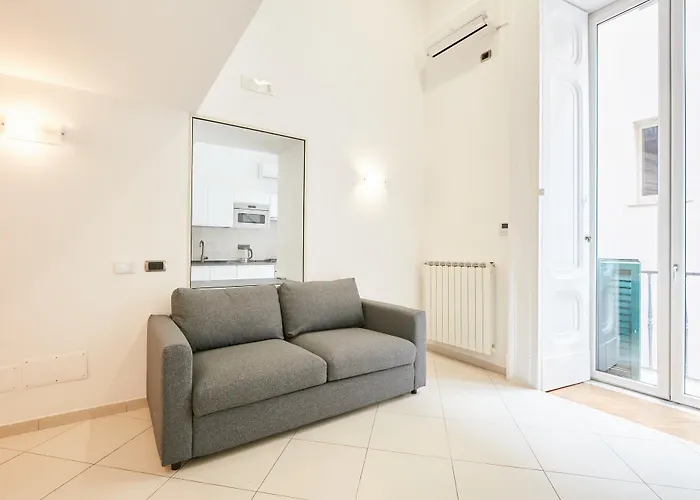 Duplex At National Museum * Naples